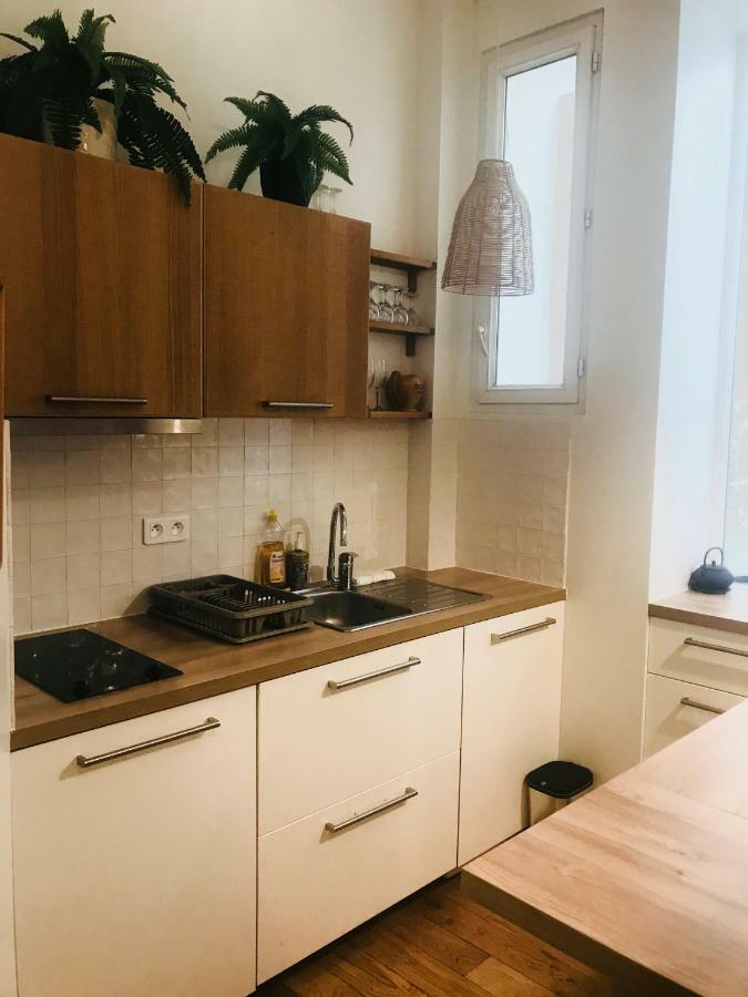 Apartamento Parisian Cosy Flat Exterior foto